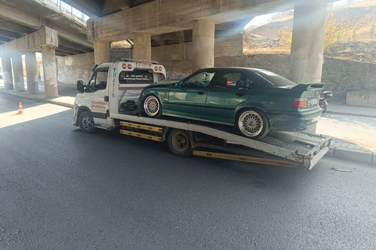 Çankırı Yapraklı Oto Kurtarma